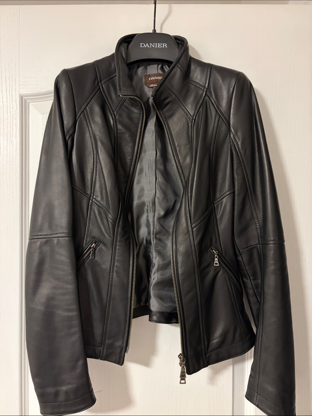 Danier Black Women's Leather Zip-Front Jacket